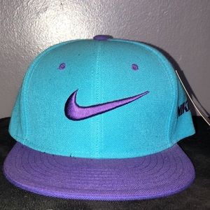 NIKE HAT